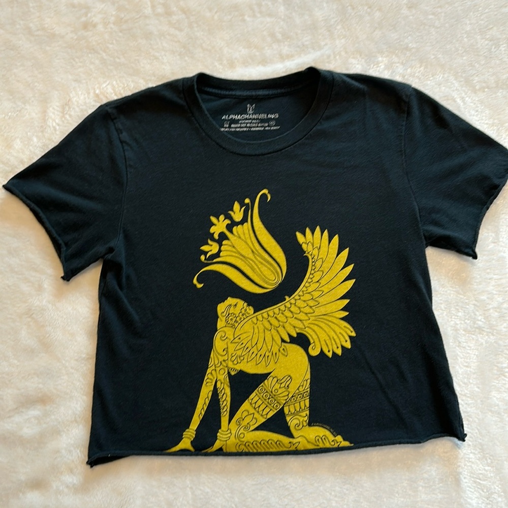 Alpha Channeling - cut off graphic tee